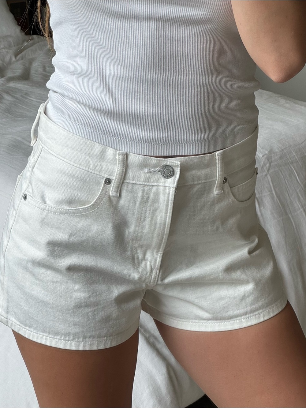 Uniqlo Women's White High-Rise Denim Shorts